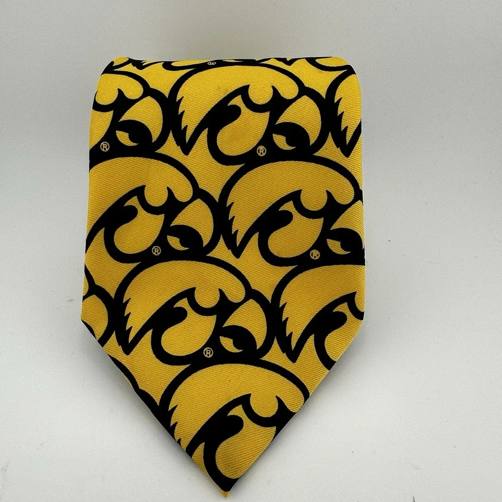 Iowa Hawkeyes Necktie Tie by Larson 100% Polyester University of Iowa